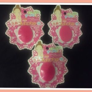 3 silicon facial/ makeup brush cleanser